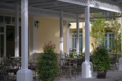 The garden restaurant at Khamthana Hotel, Chiang Rai