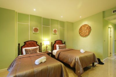 A Family Room sleeping four